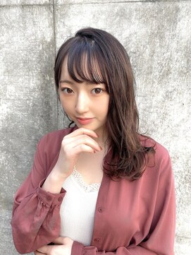 ブルーダー(Bruder) 大人アレンジ　大人バング　シースルーバング　カジュアル