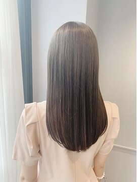 ミラレスカ 栄(MIRA RESCA) 透明感アッシュベージュ