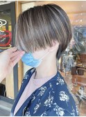 【morio 原宿】前髪なしハンサムショート　立体感ハイライト