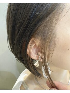 インス(ensue) 10代20代★大人かわいいダブルカラーブリーチミルクティーカラー