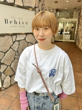ビーハイブ 仙台駅前店(Behive) 顔まわりレイヤーショート