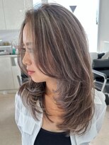 アンダーバーホワイト モデ 富田林店(_WHITE mode)&nbsp;ハイライトカラーミルクティーベージュケアブリーチダブルカラー