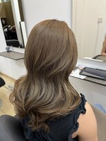 オーリーヘアー(Olliy hair) ダブルカラーで理想の髪色に_miho