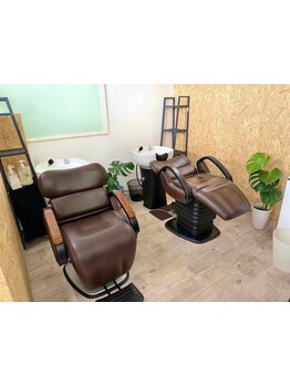 女性専門店だから、周りを気にせずリラックスして施術が受けられる♪悩みも相談しやすい！