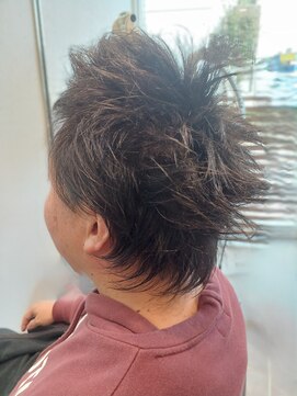 タヤ 町田店(TAYA) 立体感と動きをしっかり引き出したアクティブショートスタイル