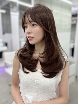 フォンズ(FONS) 透明感ショコラグレージュ/ロングレイヤー/表参道/顔周りカット