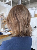 アトリエ ジジ(atelier ZiZi)&nbsp;白髪ぼかしにも最適ハイライトカラー　レイヤー