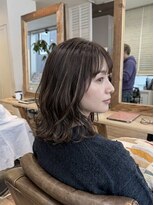 ムルチュラカメアリ(muruchura KAMEARI)&nbsp;30代40代◎小顔に見せる「ひし形」レイヤー＆暗髪グレージュ