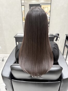 アングゥ ウル(ungu ul)の写真/髪質やダメージに合わせてあなただけの組み合わせを－。Aujuaのヘアケアでずっと触っていたくなる質感に。