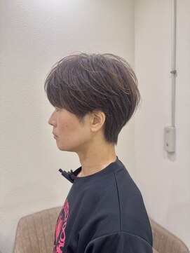 エイミーバイアフロート(amie by afloat) レイヤーショートボブこなれ感あふれる大人ショートボブ.