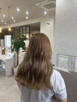 ステラ(Stella) 透明感たっぷり!まろやかベージュ