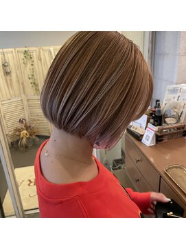 デコラスウィート(DECORA sweet) ハイライトで柔らかく＊プツっとボブ【川越/韓国/レイヤー】