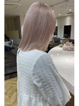 ロンドルーチェ 心斎橋(Lond luce) ダークアッシュ/ミディアムレイヤーカット［髪質改善/縮毛矯正］