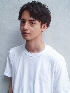 レジュアル(RESSUAL) スーツ短髪ツーブロック束感モテる黒髪シークレットパーマ流行