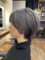 ルーム(Room)&nbsp;インナーカラー/逆インナーカラー/ショートヘア