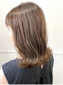 ミディアムボブハイライト