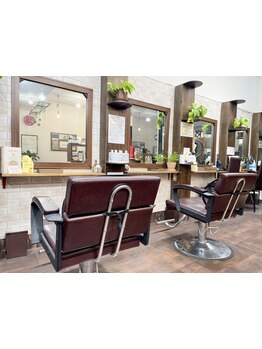 髪質改善のスペシャリストがマンツーマンで施術！貸切空間でゆっくりとした時間を過ごしたい方にオススメ♪