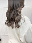 ロングレイヤーカット/美髪スタイル/艶シルキーベージュ