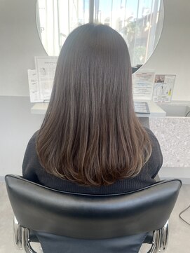 トッカ 茨木(tocca) 大人のためのインナーカラー×艶グレージュ