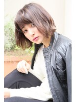 ロエナ(ROENA)&nbsp;20代30代40代50代小顔カット黒髪ワンレンボブルフネビージュ前髪