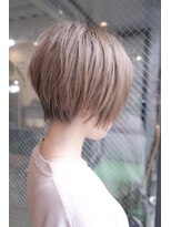 キーゴ 博多(KY-GO.)&nbsp;Pink Ash × ky-go.　前下がりショート