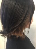 外ハネパーマ×インナーカラーハイライト