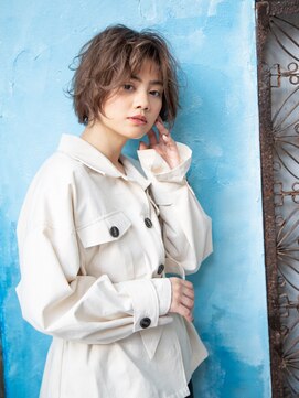 アフロディーテ 大人可愛いショートボブ