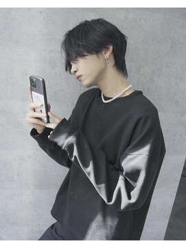 シン(syn) 前髪長めマッシュ ミニウルフ