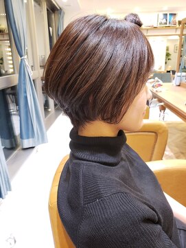 ロンドプロフィール 浦和(Lond profil) 浦和ショートヘアショートカット韓国白髪ぼかし白髪染めボブ