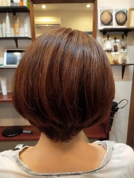 さろん町 愛宕 ショートボブ