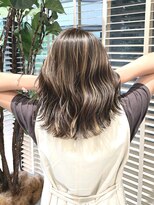 ステアケース 武蔵小杉店(stair:case)&nbsp;外国人風ハイライトカラー似合わせカット脱白髪染め