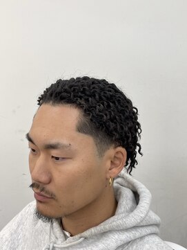 チルチェア 中野店(CHILL CHAIR) ハードツイストスパイラルパーマ<中野> <理容室> <バーバー>