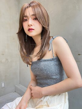 アルテ(ARTE) 【ARTE表参道/青山】小顔レイヤー×シアベージュ