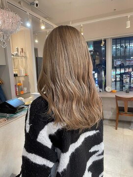 キャンバス バイ ネオリーブ 横浜西口(Canvas by neo.) ブロンドヘア ホワイトベージュ ブリーチカラー s