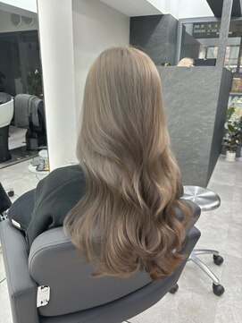 アルドーレフィエロ シンサイバシ(Ardore fiero shinsaibashi) 透明感/アッシュベージュ/オリーブベージュ