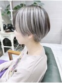 ウルフカット/インナーカラーホワイトカラー/アンブレラカラー