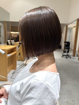 ラヴェストバイフレイスウェル(LOVEST by frace well) 前下がりボブ