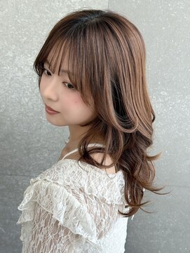 シーシンジュク 新宿南口(Sea shinjuku) ココアベージュ×レイヤー[小顔/黒髪/オリーブグレー]