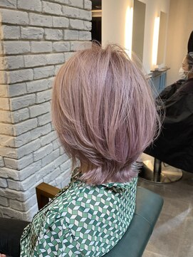 白髪ぼかしハイライト/ショートカット/40代50代/【西長堀駅】