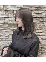 シェーン 仙台駅広瀬通店(schon)&nbsp;大人っぽ可愛い～グレージュ