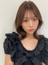 《顔周りで魅せる、色気レイヤー》