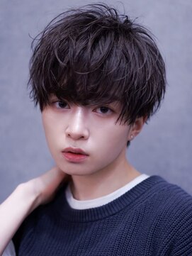 AI TOKYO+Sea MEN'S横浜 MEN'Sパーマ/MEN'Sカット【アイトーキョープラスシーメンズ】 メンズ/マッシュ/ツイストスパイラル/シャドウパーマ[横浜駅]