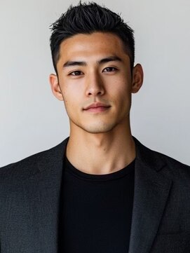 men's salon SOUL. 福山駅前店【メンズサロンソウル】【4月NEWOPEN(予定)】 フェードカット アップバング ビジネスヘア メンズショート 30代