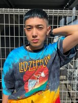 リコヘアー(LiCO HAIR)&nbsp;那覇/刈り上げセンターパート/波巻きツイストスパイラル