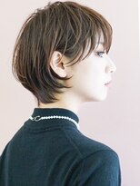 メリケンビューティーパーラー コウベ(MERICAN BEAUTY PARLOR KOBE) 大人ショートハイライトカラー30代40代50代耳かけショート