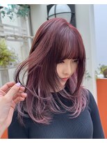 モモ(momo) ハイトーンインナーカラーイヤリングカラー