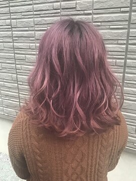 サムブリッジ(SOMEBRIDGE) ■□■ホワイトピンクグレージュカラー□■□(SOMEBRIDGE 亀有)