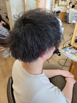 ルークス 中央林間(LOOOKS) ツイスト スパイラル パーマ メンズ カット