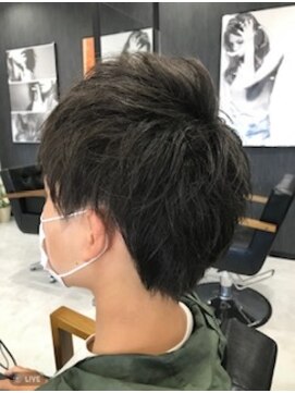 ディティール(Detail) 清潔感のあるミディアム×シークレット2ブロック