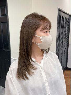 ビュートリアム 梅田(BEAUTRIUM) セミロング/顔まわりカット/レイヤー/ナチュラル/茶屋町/梅田